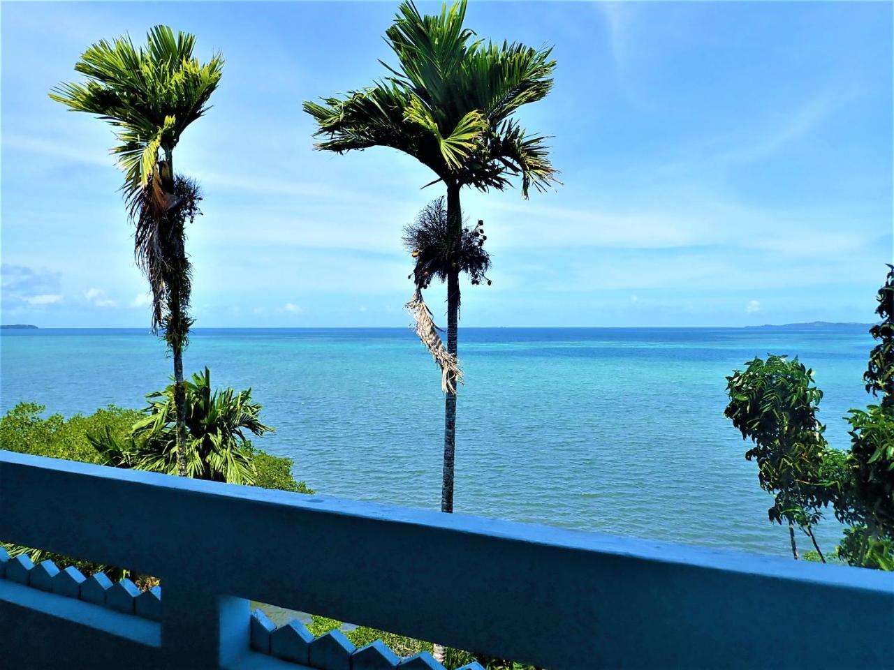 Blue Ocean View Hotel Koror Esterno foto