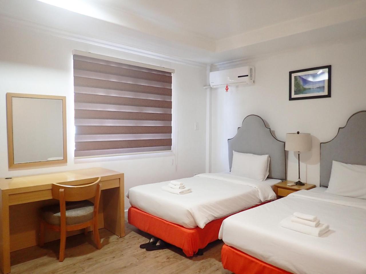 Blue Ocean View Hotel Koror Esterno foto