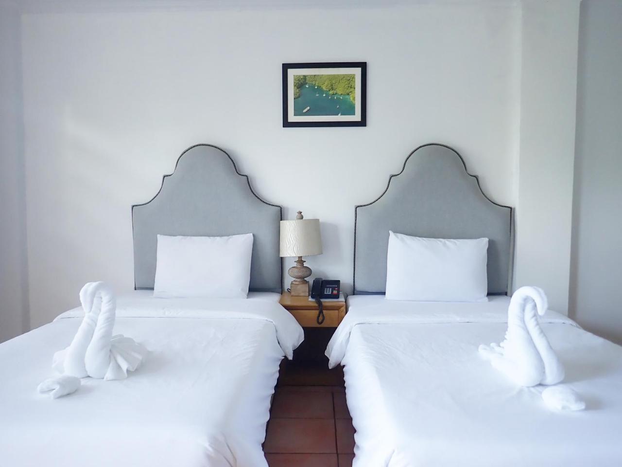 Blue Ocean View Hotel Koror Esterno foto